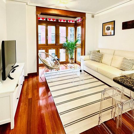 Apartamento "Balcon Del Parchis" A 200 Metros De La Playa Gijón Exteriör bild